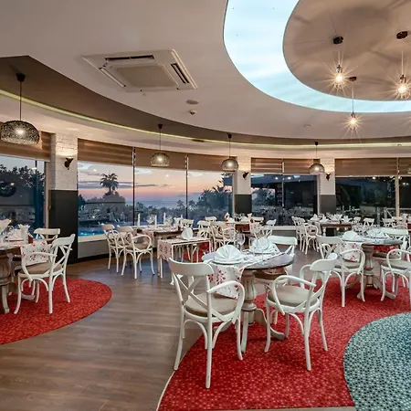 Iz Flower Hotell 4*